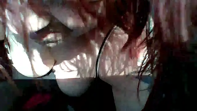 Snapshot of spundarella420 chatting on December 2024 08:16:01 PM spundarella420 online show from December 2024 08:16:01 PM