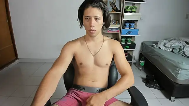 imtonny19 online show from October 2025 01:28:02 AM