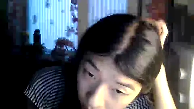 CarlyJoy online show from June 2026 03:06:02 PM