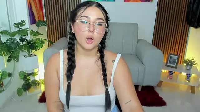 iraide castro online show from February 2025 06:44:01 PM