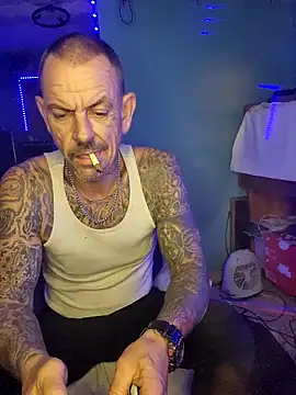 Snapshot of deepstroker42071 chatting on December 2024 09:24:01 AM deepstroker42071 online show from December 2024 09:24:01 AM