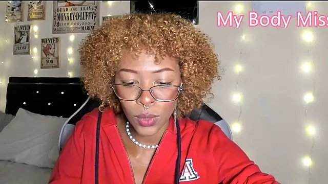 Snapshot of Cristal_Jonas@xh chatting on January 2025 04:05:01 AM Cristal Jonasxh online show from January 2025 04:05:01 AM