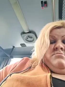 ducicsajsziii online show from March 2025 12:18:02 PM