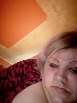 ducicsajsziii online show from October 2025 07:01:02 PM