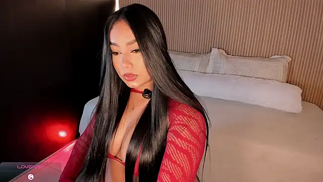 Snapshot of Gaby_Blaze chatting on October 2025 10:30:01 PM Gaby Blaze online show from October 2025 10:30:01 PM