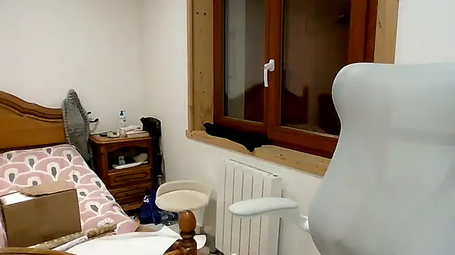 Madame Callie online show from December 2025 07:32:01 PM