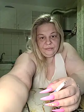 Snapshot of AriannaMilf chatting on April 2026 09:04:02 PM AriannaMilf online show from April 2026 09:04:02 PM