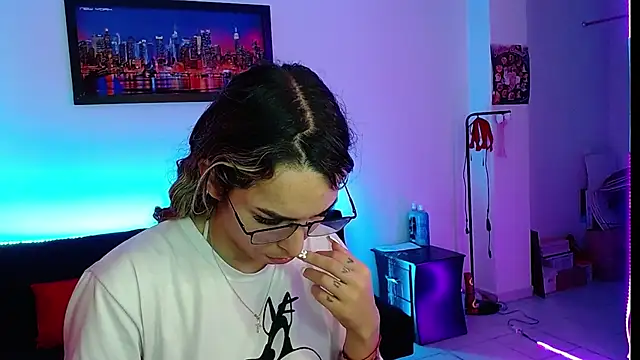 Niky 777 online show from September 2025 08:56:01 PM