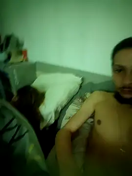 Snapshot of Luka932 chatting on October 2025 10:00:02 PM Luka932 online show from October 2025 10:00:02 PM