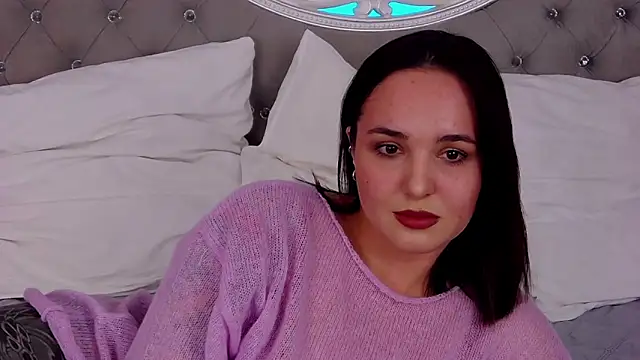 MeIisaLove online show from April 2026 02:18:02 PM