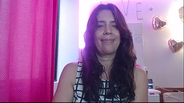 Victoria meester online show from February 2025 05:36:02 PM