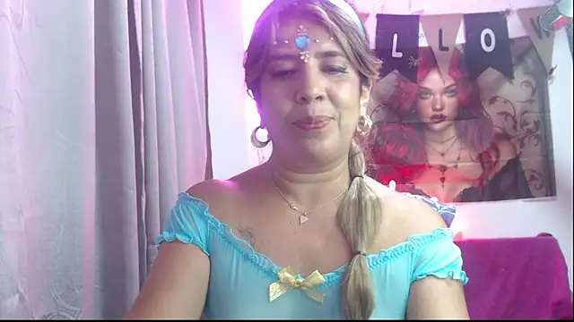 Victoria meester online show from October 2025 09:50:01 PM