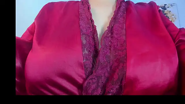 Snapshot of dolly_zoe chatting on June 2026 06:52:02 AM dolly zoe online show from June 2026 06:52:02 AM