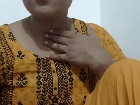 shekira99 online show from October 2025 06:39:01 PM