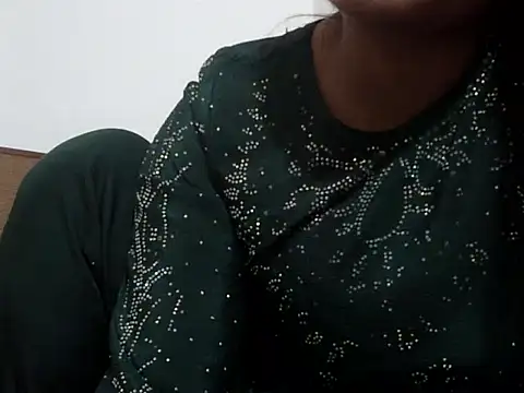 shekira99 online show from October 2025 07:25:02 PM