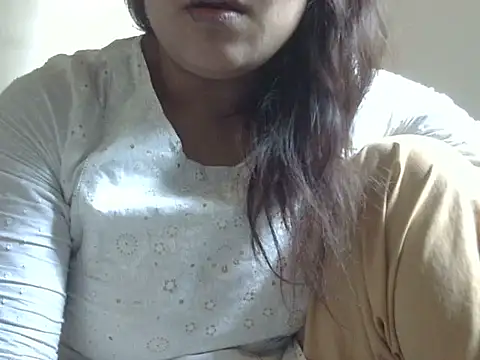 shekira99 online show from November 2025 06:36:02 AM