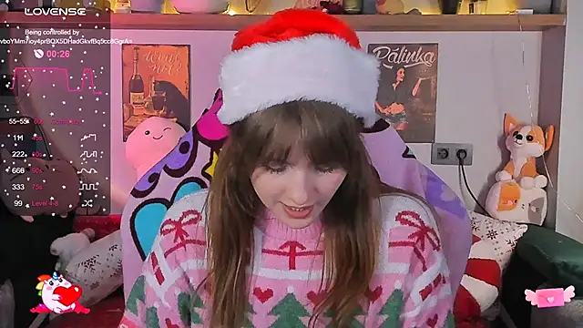 Snapshot of AliceLanley chatting on December 2024 04:19:02 PM AliceLanley online show from December 2024 04:19:02 PM