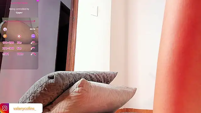 valerycolins online show from March 2026 05:44:01 AM