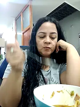 lucia vonne  online show from December 2024 11:12:02 PM