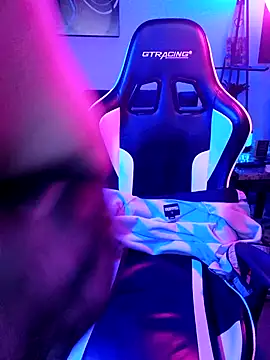 Funwithbrad1 online show from December 2024 05:43:01 AM