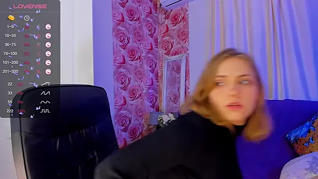 DellaRowe online show from October 2025 05:06:02 AM