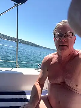 littleone01234 online show from December 2024 03:32:01 AM