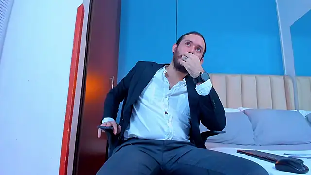 jeanpiere  online show from September 2025 11:15:02 PM