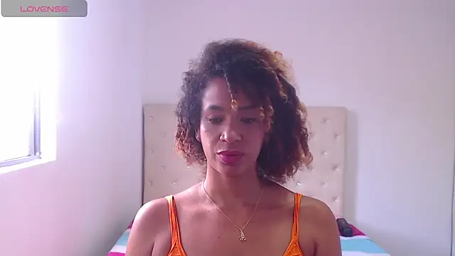 melisacruzz online show from December 2024 07:25:02 PM