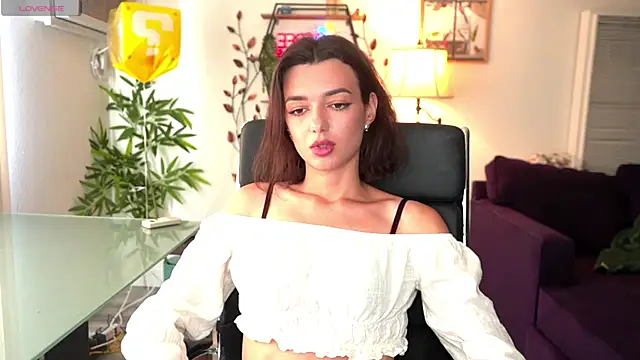 Snapshot of olivia_jeas chatting on May 2026 11:24:02 PM olivia jeas online show from May 2026 11:24:02 PM