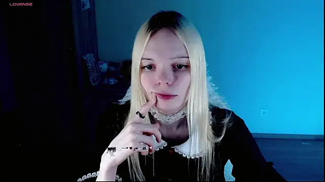 Emily Nyaffee online show from February 2025 01:22:01 AM