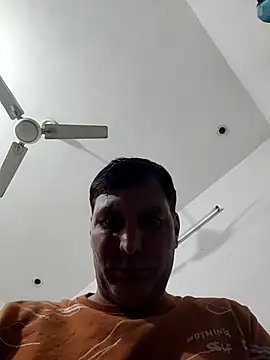 ZIMMY25 online show from December 2025 06:45:02 PM