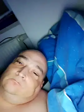 Jens7979 online show from October 2025 04:09:02 AM