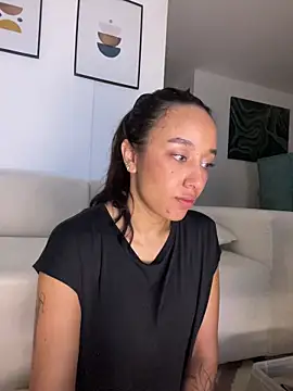 DianaHopson online show from February 2026 12:15:02 PM