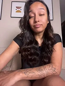DianaHopson online show from July 2026 01:27:01 AM