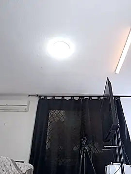 Shanelle   online show from January 2026 07:34:01 PM