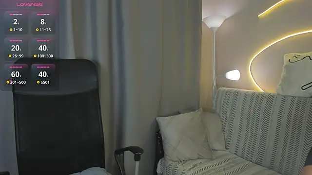 Snapshot of Alice_hailey_ chatting on July 2026 09:32:01 PM Alice hailey online show from July 2026 09:32:01 PM