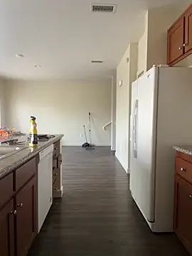 demonslayerr999 online show from February 2025 12:37:01 AM