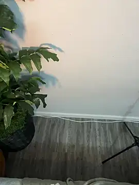 demonslayerr999 online show from March 2025 07:09:02 AM