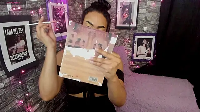 Andrys  online show from March 2026 09:43:01 PM