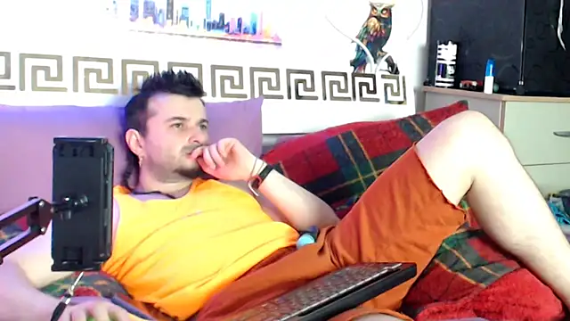 Snapshot of erotico69xxx chatting on May 2026 10:38:02 PM erotico69xxx online show from May 2026 10:38:02 PM