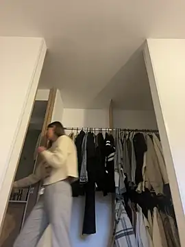 Snapshot of Ameellie chatting on March 2025 03:02:02 PM Ameellie online show from March 2025 03:02:02 PM