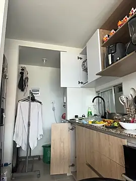 Snapshot of Ameellie chatting on December 2025 05:09:01 PM Ameellie online show from December 2025 05:09:01 PM