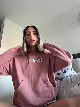 Snapshot of Ameellie chatting on February 2026 10:06:01 PM Ameellie online show from February 2026 10:06:01 PM