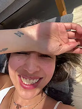 Snapshot of Ameellie chatting on February 2026 03:46:01 PM Ameellie online show from February 2026 03:46:01 PM