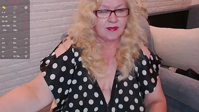 Snapshot of Marina_Yourangel chatting on July 2026 07:02:02 PM Marina Yourangel online show from July 2026 07:02:02 PM