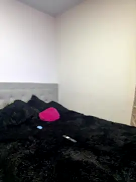 Snapshot of amelye_saens chatting on October 2025 03:21:02 AM amelye saens online show from October 2025 03:21:02 AM