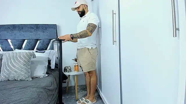 Zack Froone online show from December 2025 12:14:02 PM