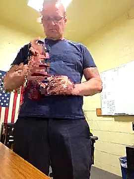 Snapshot of Cockrub1 chatting on March 2025 03:52:01 PM Cockrub1 online show from March 2025 03:52:01 PM