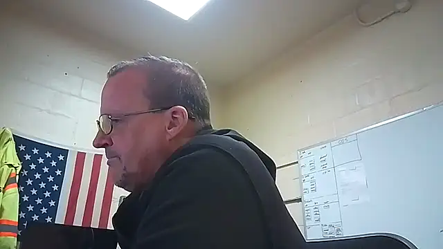 Snapshot of Cockrub1 chatting on October 2025 11:55:01 AM Cockrub1 online show from October 2025 11:55:01 AM