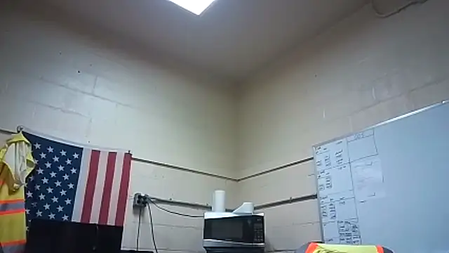 Snapshot of Cockrub1 chatting on October 2025 08:00:02 PM Cockrub1 online show from October 2025 08:00:02 PM